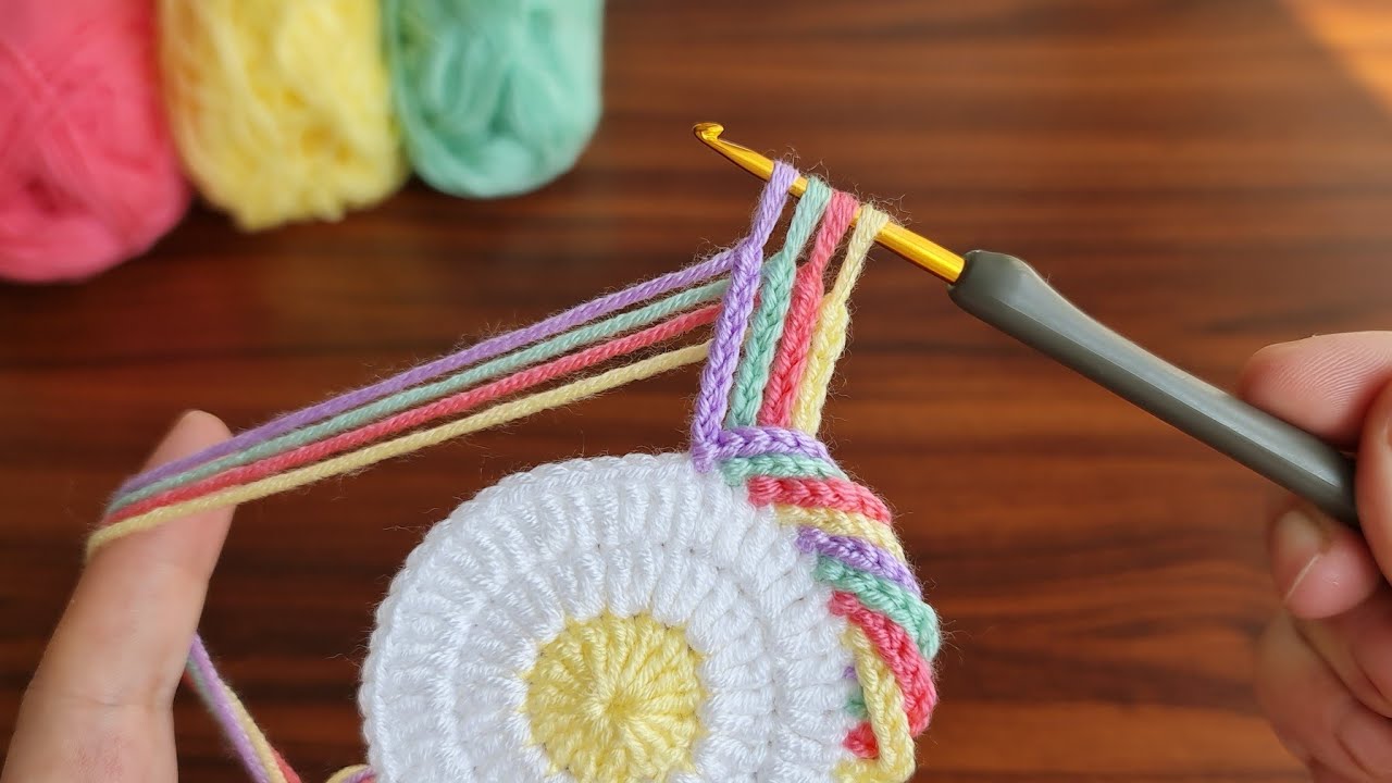 Amazing!.. 😇 Super easy very useful crochet beautiful motif crochet coaster - Tığ işi örgü modeli..
