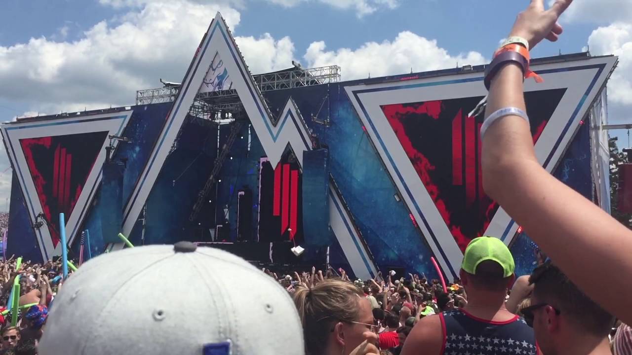 Skrillex Snake Pit Indy500