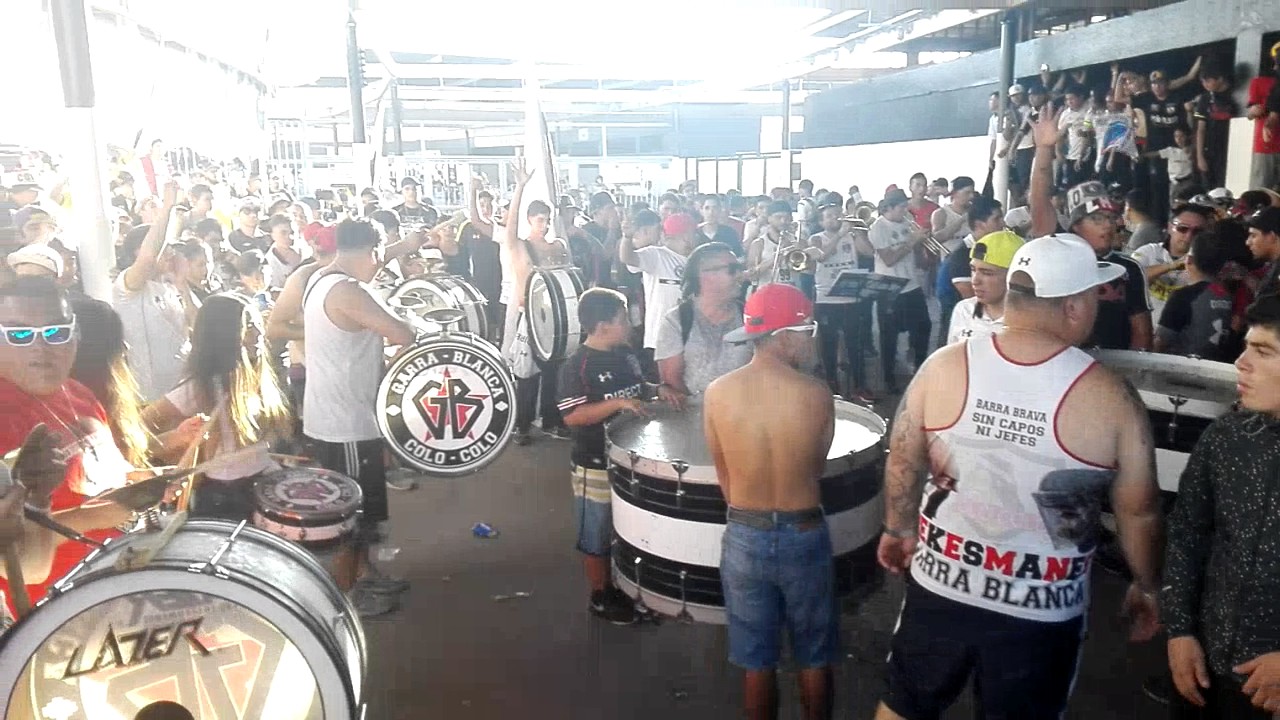 Dale, dale, dale oh! Garra Blanca antes de Palestino 1 de mayo de 2017