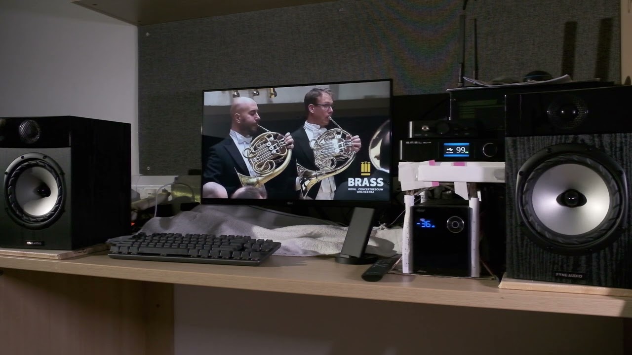 Fyne Audio F301 sound test 2
