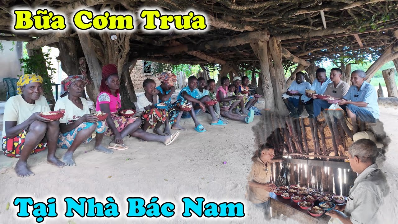 Công Giáp || Làm Bữa Cơm Trưa Tại Nhà Bác Nam Chiêu Đãi Người Dân Tới Giúp Bác Nam Làm Cỏ Ngô Cỏ Lạc