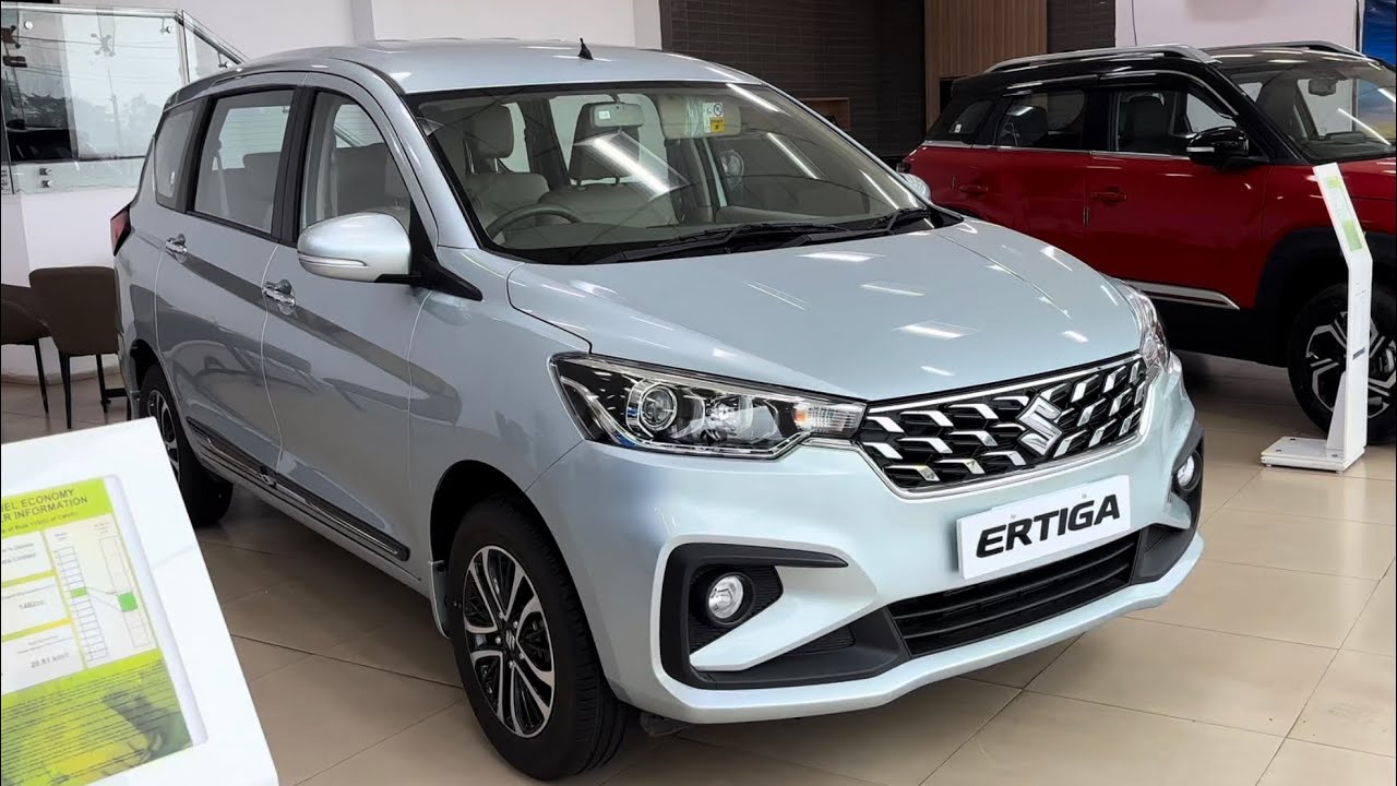 New Ertiga Zxi splendid silver Petrol/CNG 7 seater jisne Diesel Innova ka kiya sale down