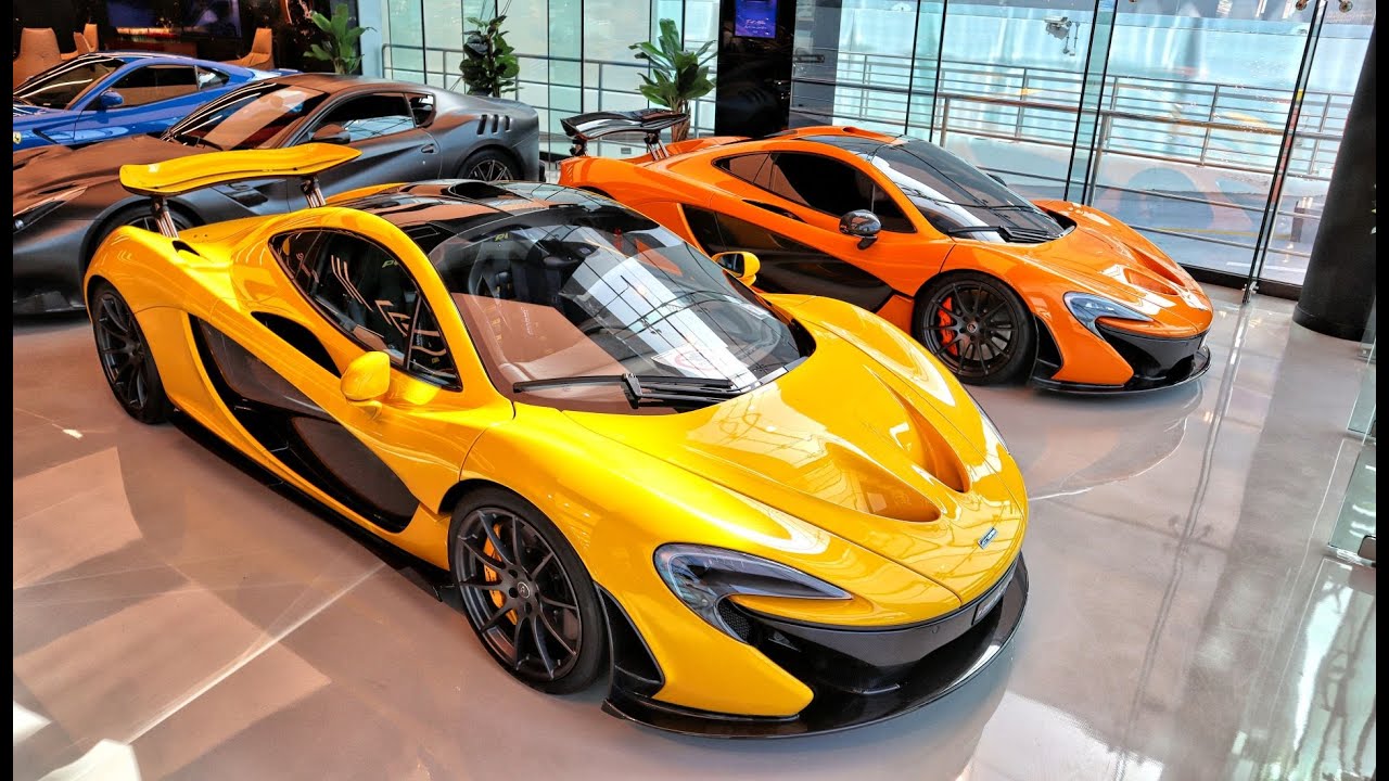 Hypercar Traffic - F1RST MOTORS DUBAI - Hear the Epic Roar of a McLaren P1 Driving Inside Showroom