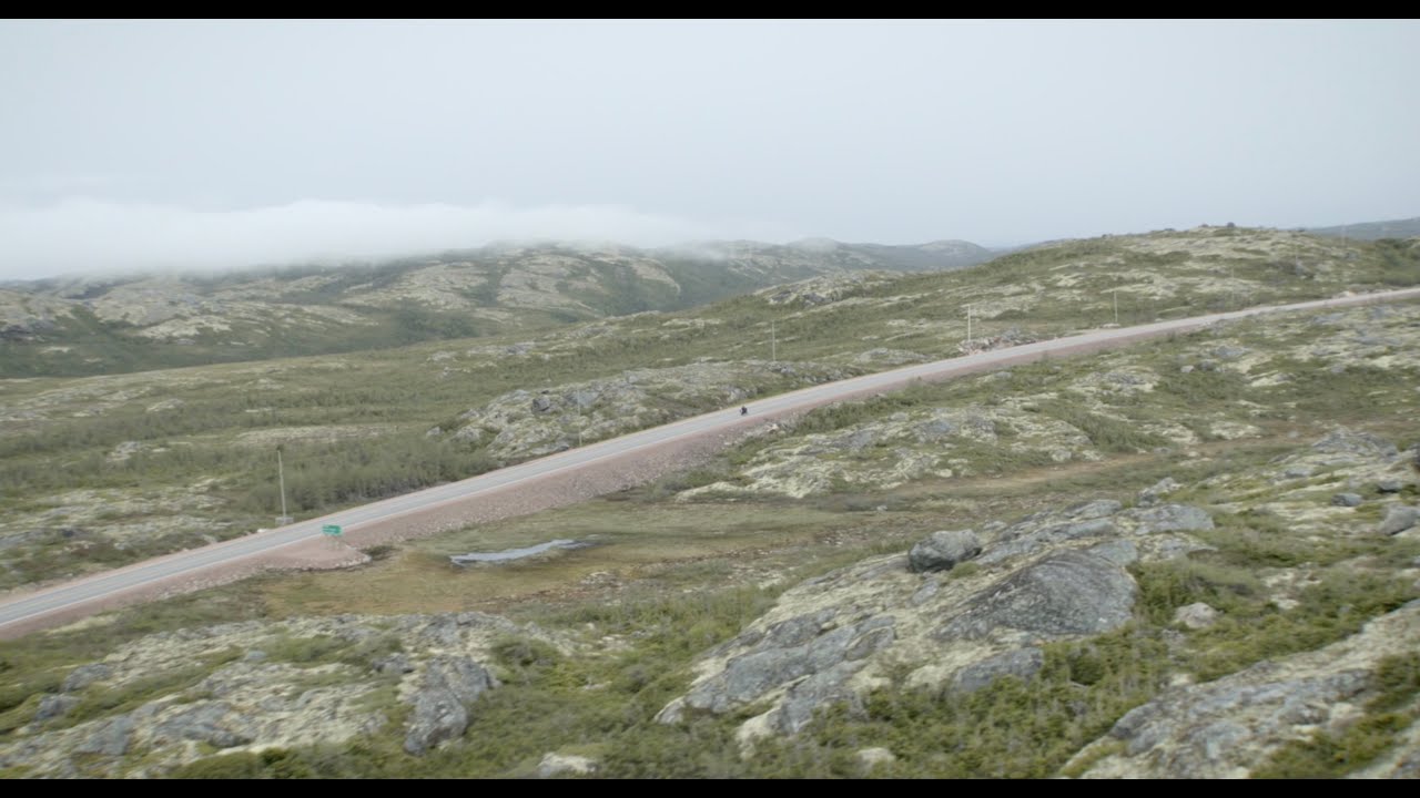 Ben Milot Arrive en moto à Blanc Sablon