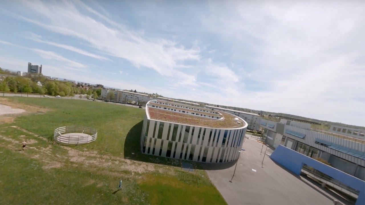Drohnenflug durch die HdM-Geb&auml;ude und &uuml;ber den HdM-Campus