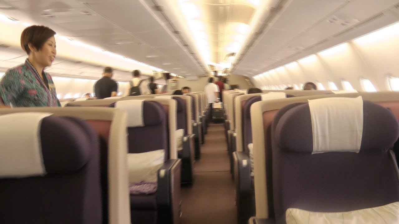 A380 Business Class Malaysia Airlines MH0073: Hong Kong to Kuala Lumpur, Malaysia