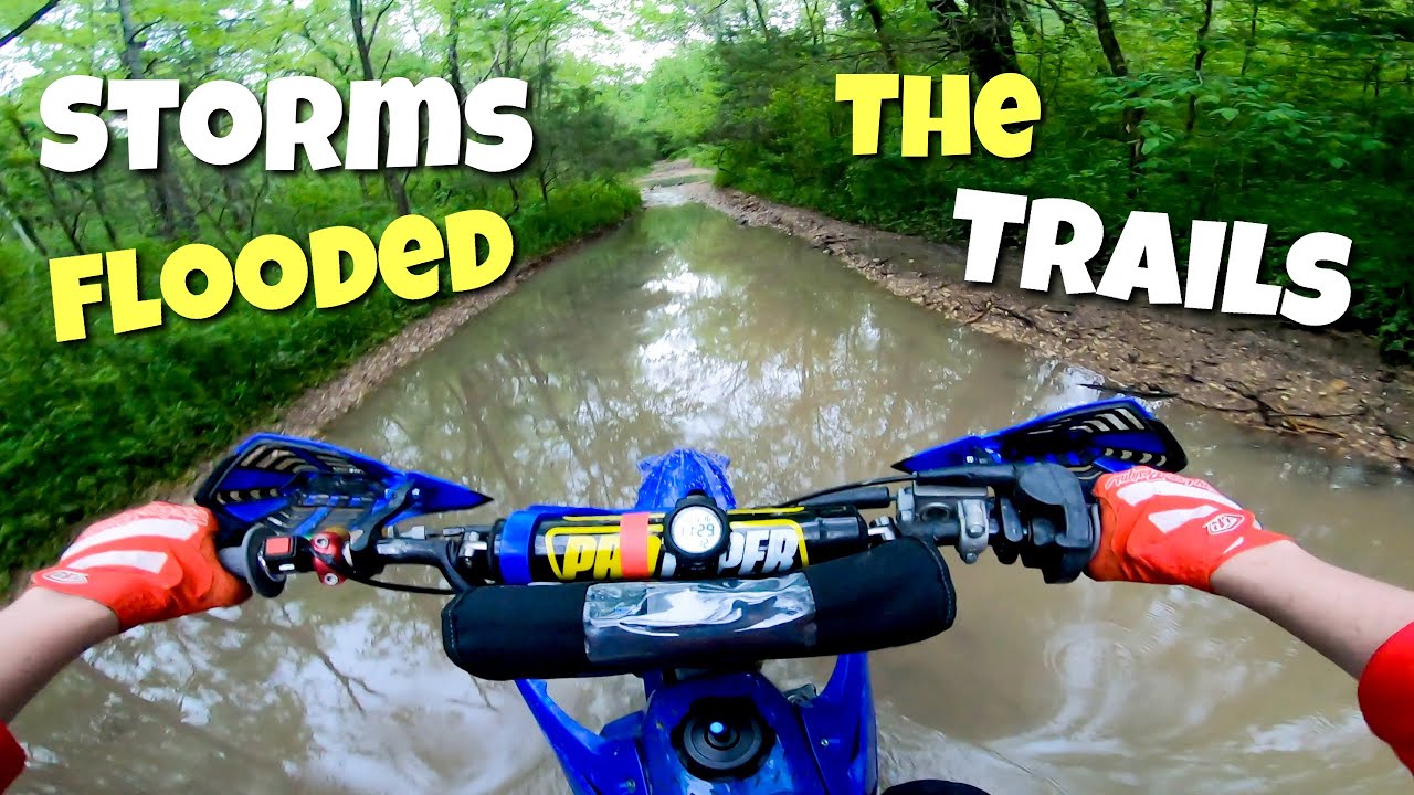 Chased by a Thunderstorm on Our Dirt Bikes - Reviewing Chadwick MO!