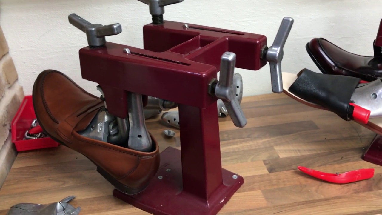 Shoe Stretching - for Shoes and Boots