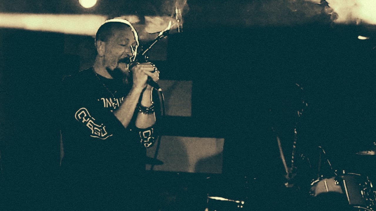 Shock Therapy - Let Me Go & The Window Of My Dreams Live in Berlin (Tribute to Itchy Tour)
