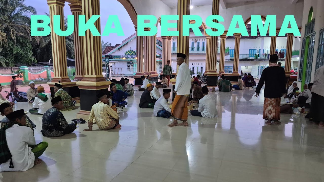 BUKA BERSAMA DI MASJID AGUNG SUKA BHAKTI HARI KE 7