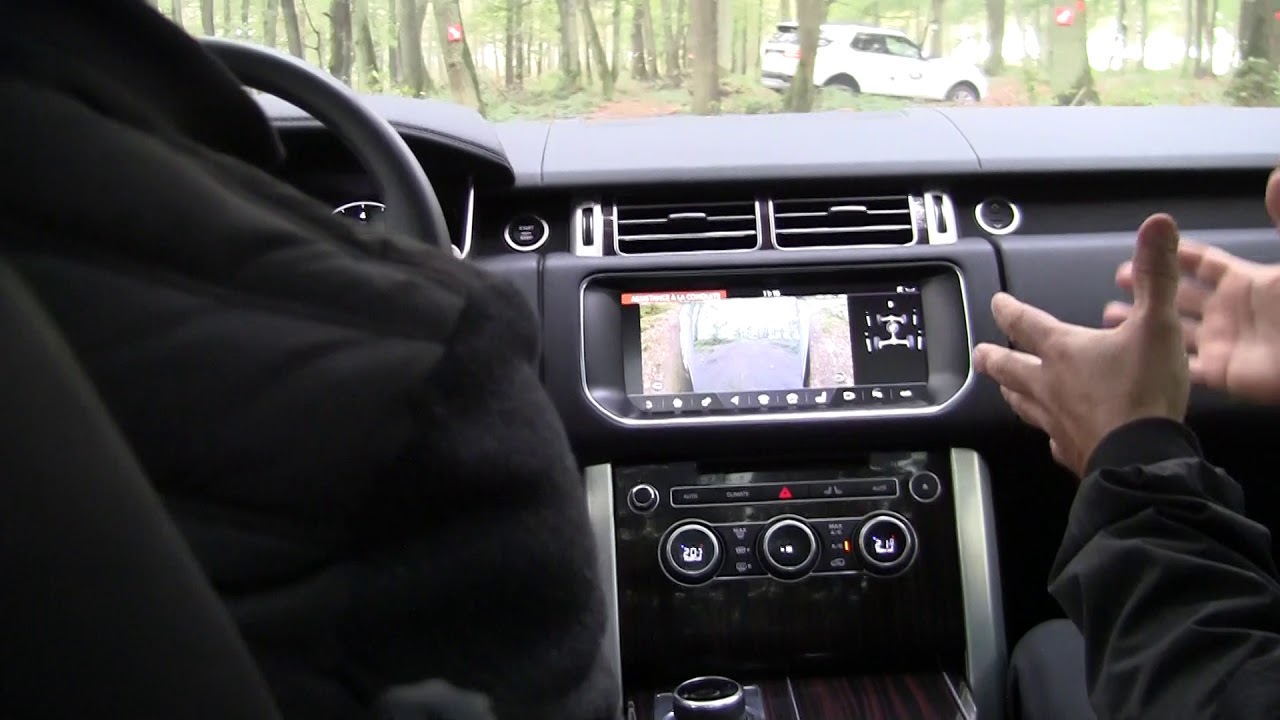 Démonstration de l'ATPC (All-Terrain Progress Control) avec Rang Rover.