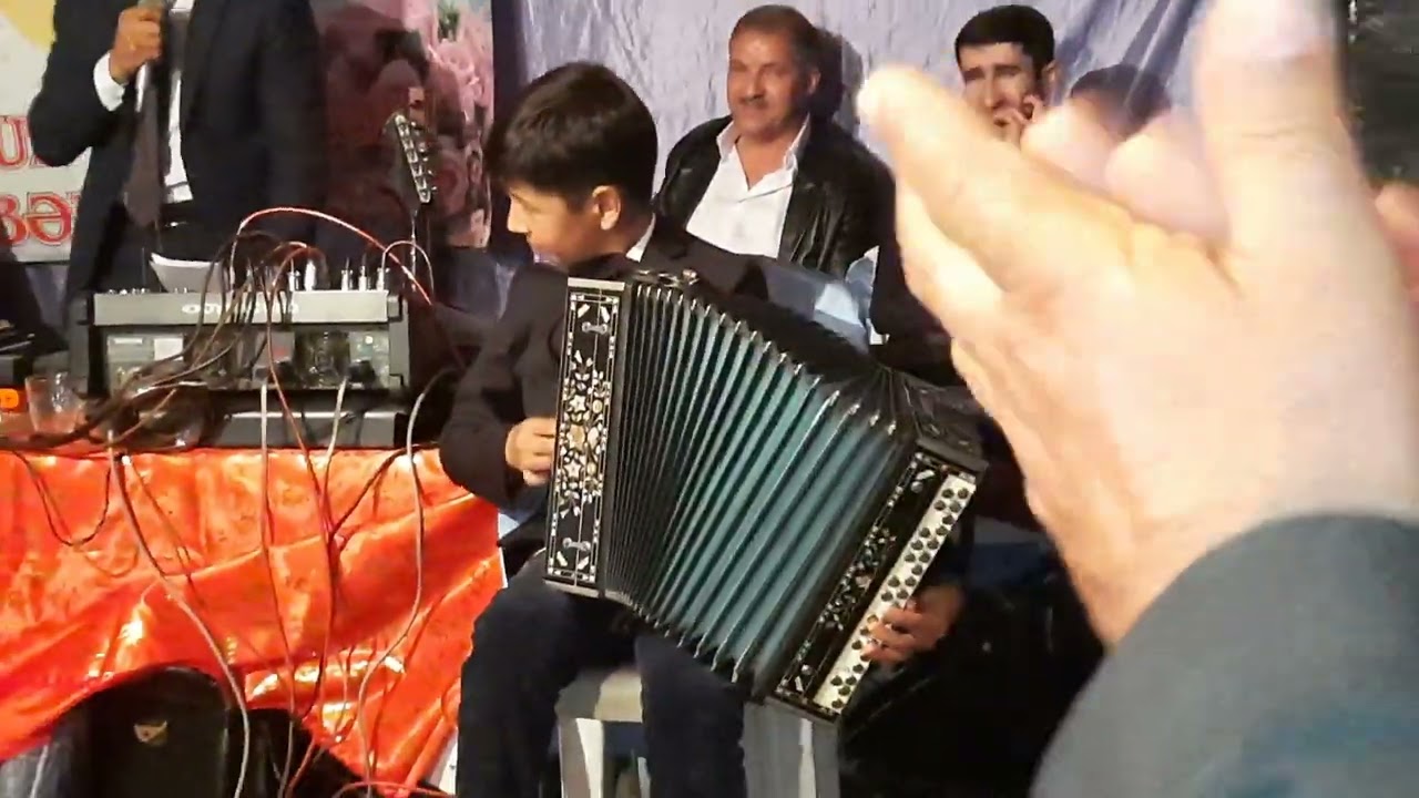 Elxan Elton.Muğam