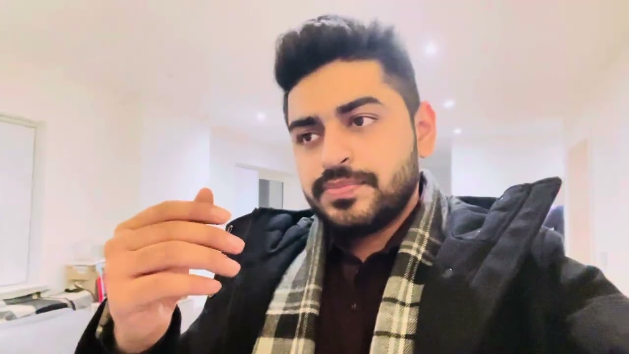Ice skating in Canary Wharf | dinner at CHOURANGI | celebrating NEW YEAR firework at London eye 💥