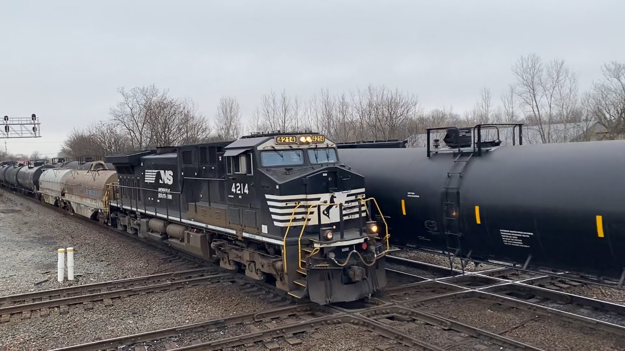 Two Train Meets and More at Marion Diamonds