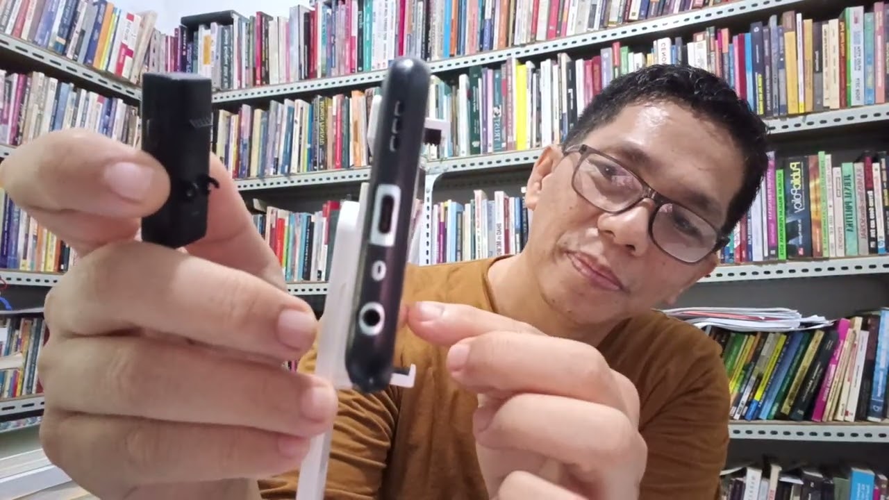 SATU LAGI PROFESOR YANG PERLU "DIPERIKSA" NETRALITASNYA!