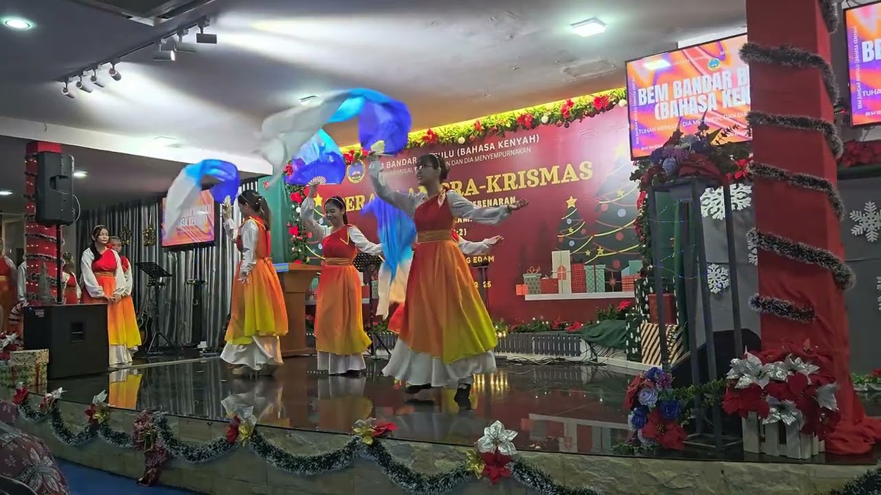 Perarakan Perasmian Pra-Krismas 2025 BEM Bandar Bintulu (Bahasa Kenyah)