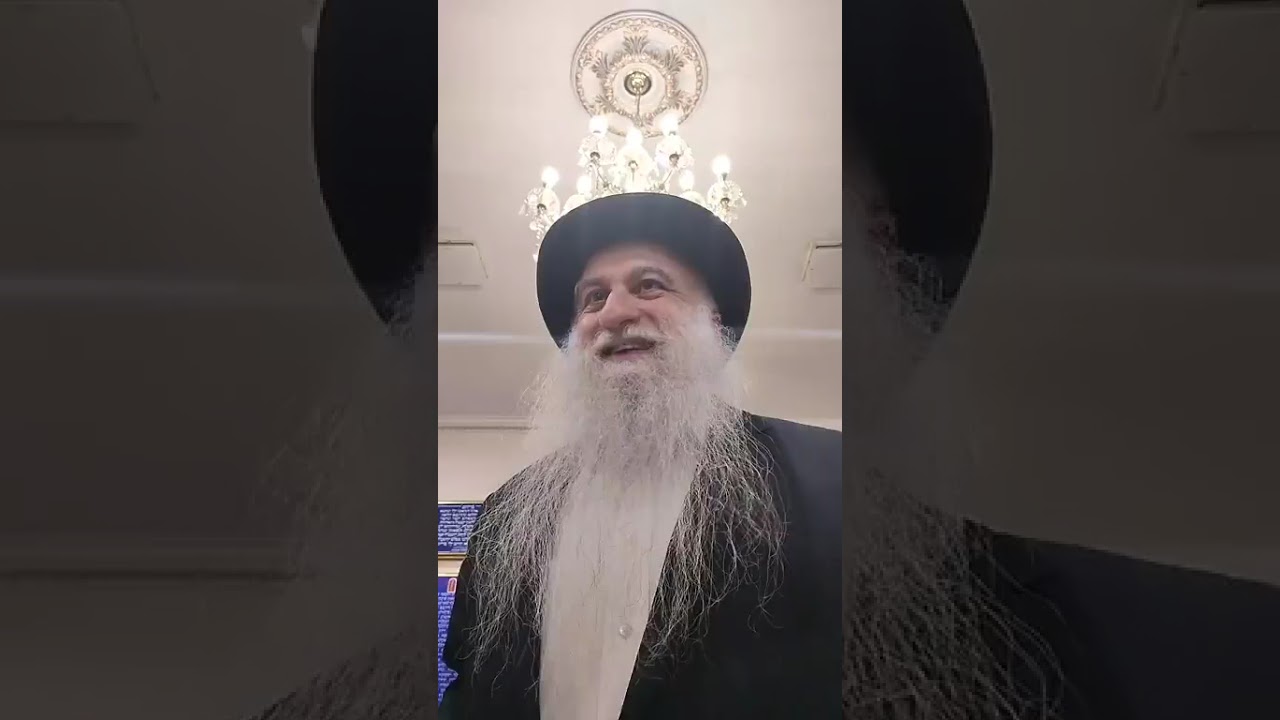 RABBI MICHAEL DANIELOV SEFARDI MAY NOT CHANGE CUSTOMS TO ASHKENAZI/ONE WHO MOVES DIFFERENT COUNTRY