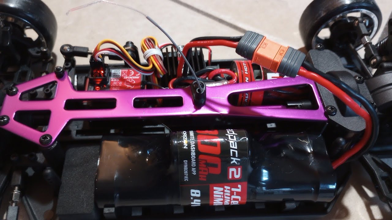 Redcat Lighting Drift Car Gets A Battery Upgrade (Lipo 7.4/NIMH 8.4)