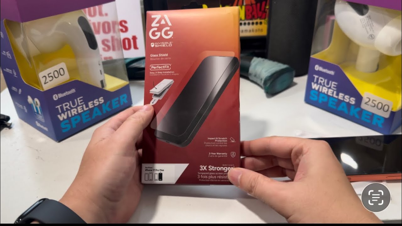 Как нанести защитное закаленное стекло на экран &mdash; невидимый щит Zagg. #защитаэкрана #iphone