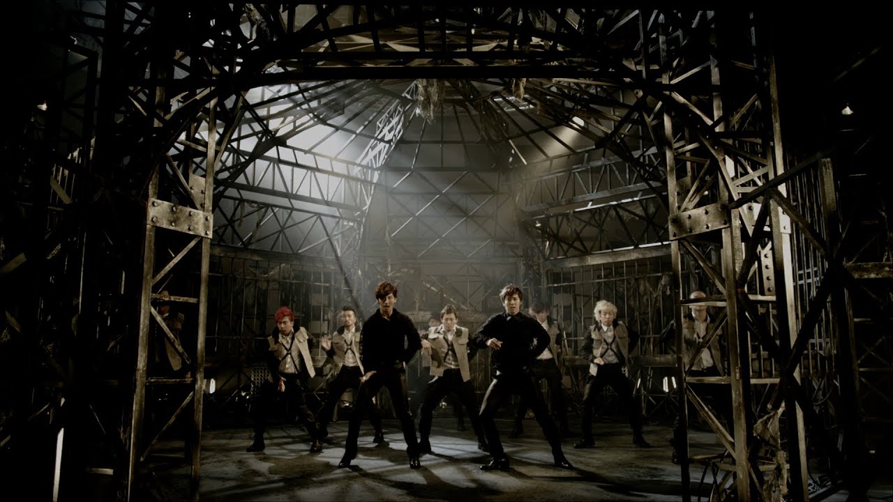 東方神起 / 「B.U.T (BE-AU-TY)」」Music Video（Full Version）