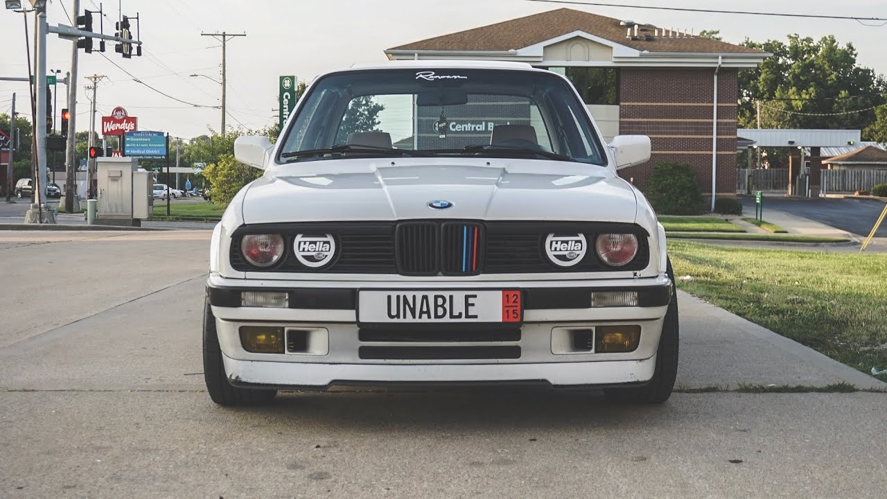 Alex's Classic E30 BMW 318 IS | Solo Feature
