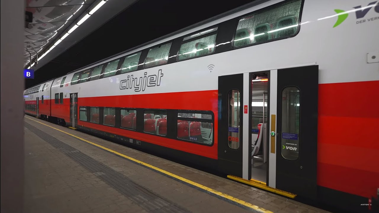 Austria, Vienna, double decker train night ride from Rennweg to Meidling