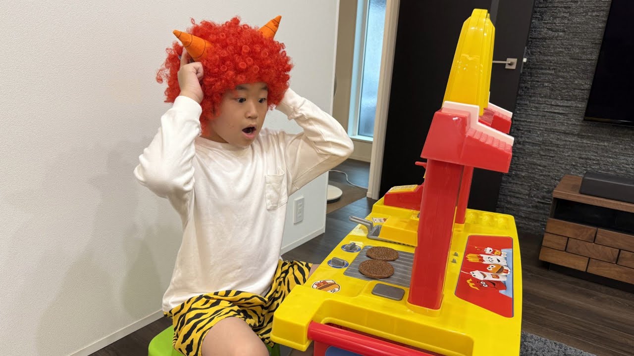 レオくんがハンバーガーを作って配達してみた！Part10 トイキッズ