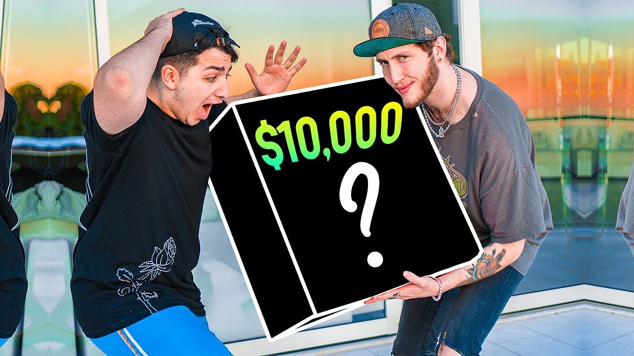 SURPRISING MY EDITOR WITH A $10,000 PC!! (emotional)