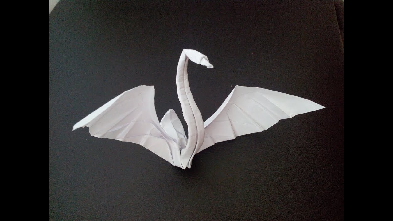 Оригами из бумаги лебедь, origami Swan (Hoàng Tiến Quyết)