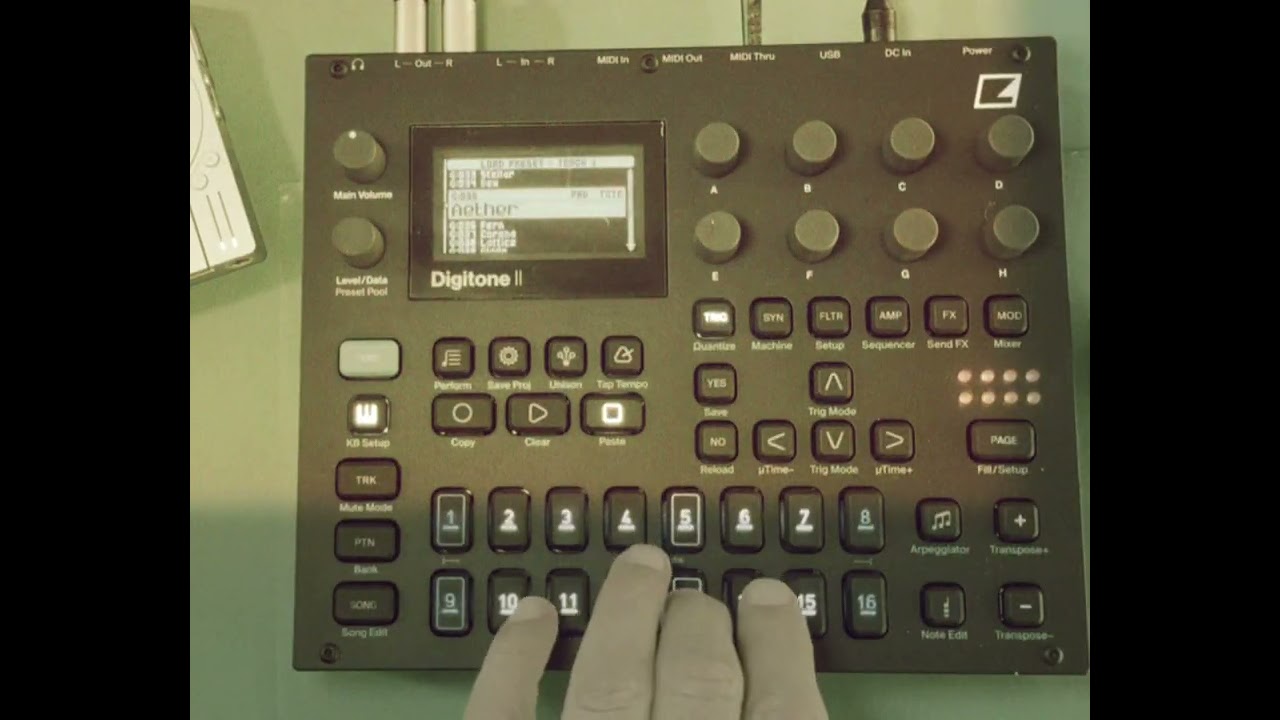 Afterglow — Experimental Ambient Sound Pack for Digitone 2