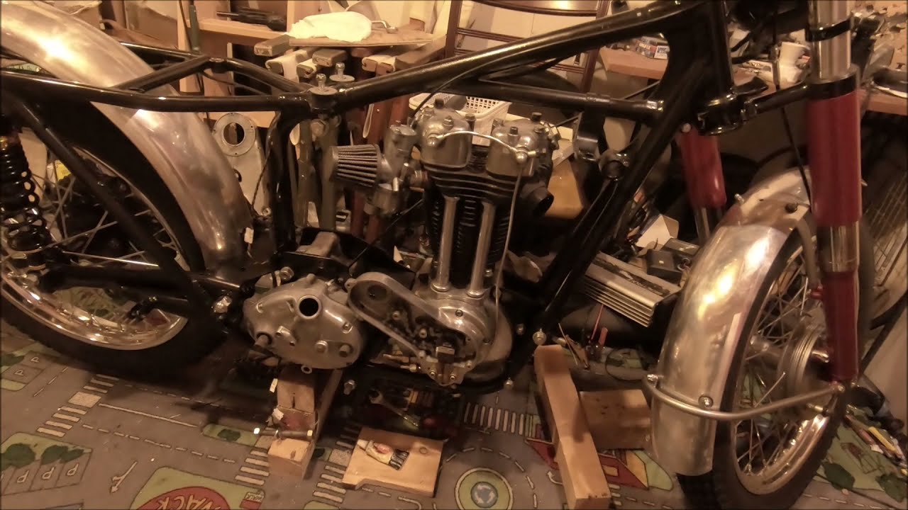 1955 Ariel Red Hunter 500 build part 6