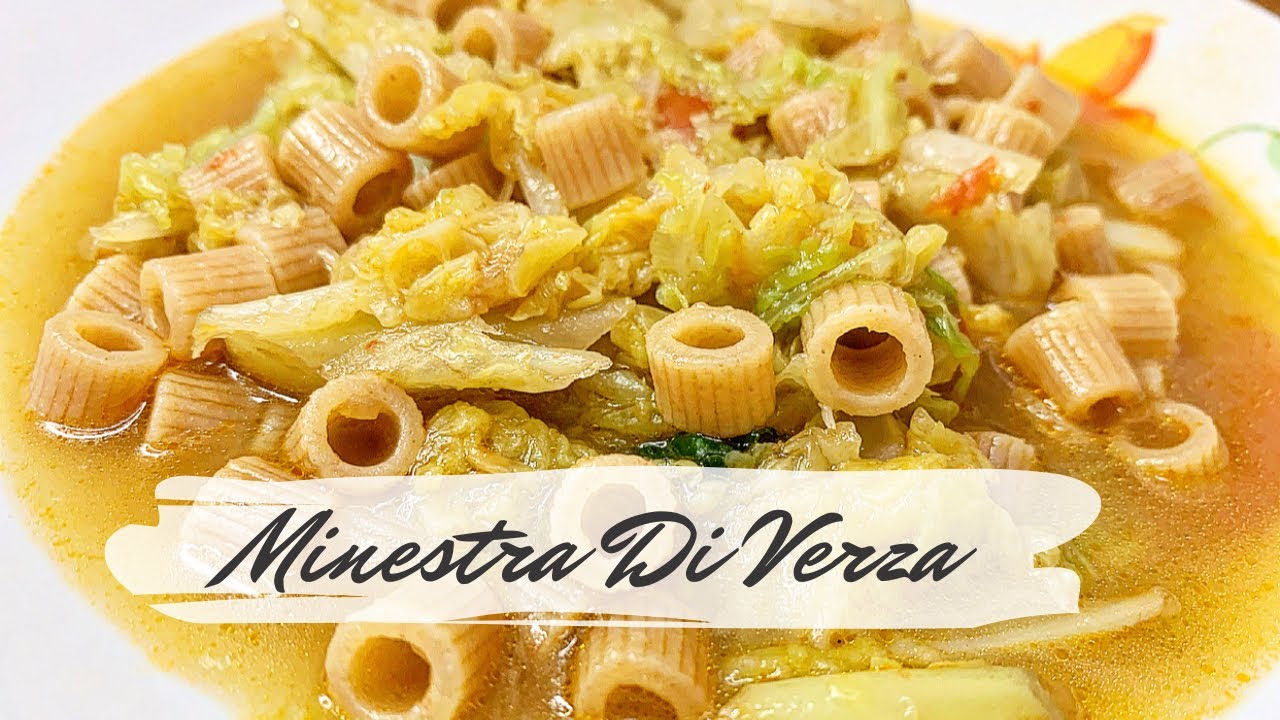 Minestra di Verza Bollita con Pomodorini Ciliegino e Cipolla Bianca, Ricetta Squisita! 😋