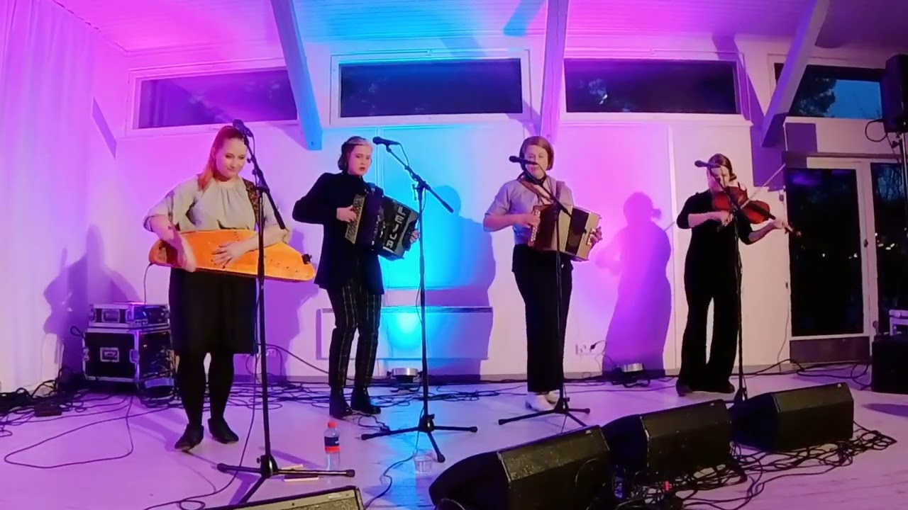 Kipiä polska * Love hurts by Enkel