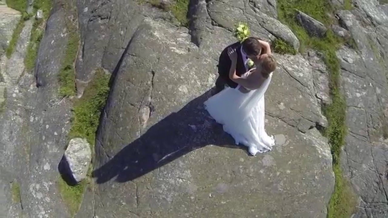 Br&ouml;llopsfotograf Jens C Hilner Br&ouml;llop p&aring; Tjol&ouml;holms Slott