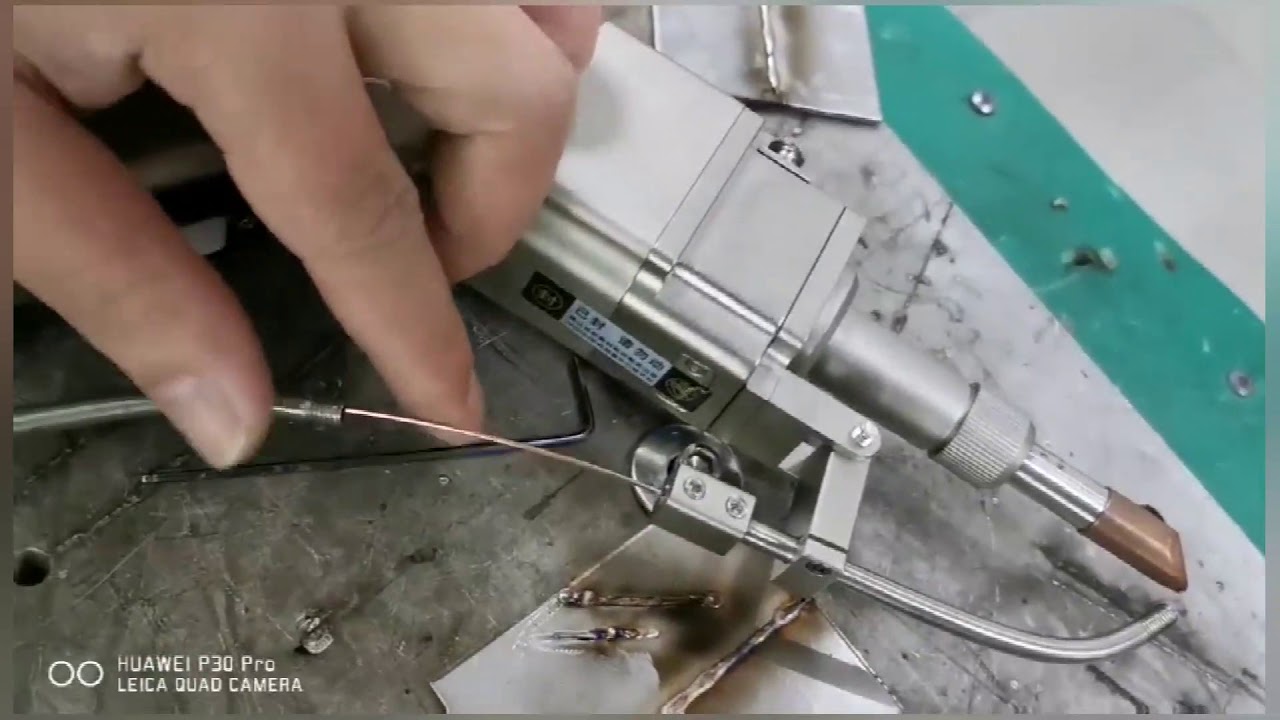 Handheld fiber laser welding machine operation instruction