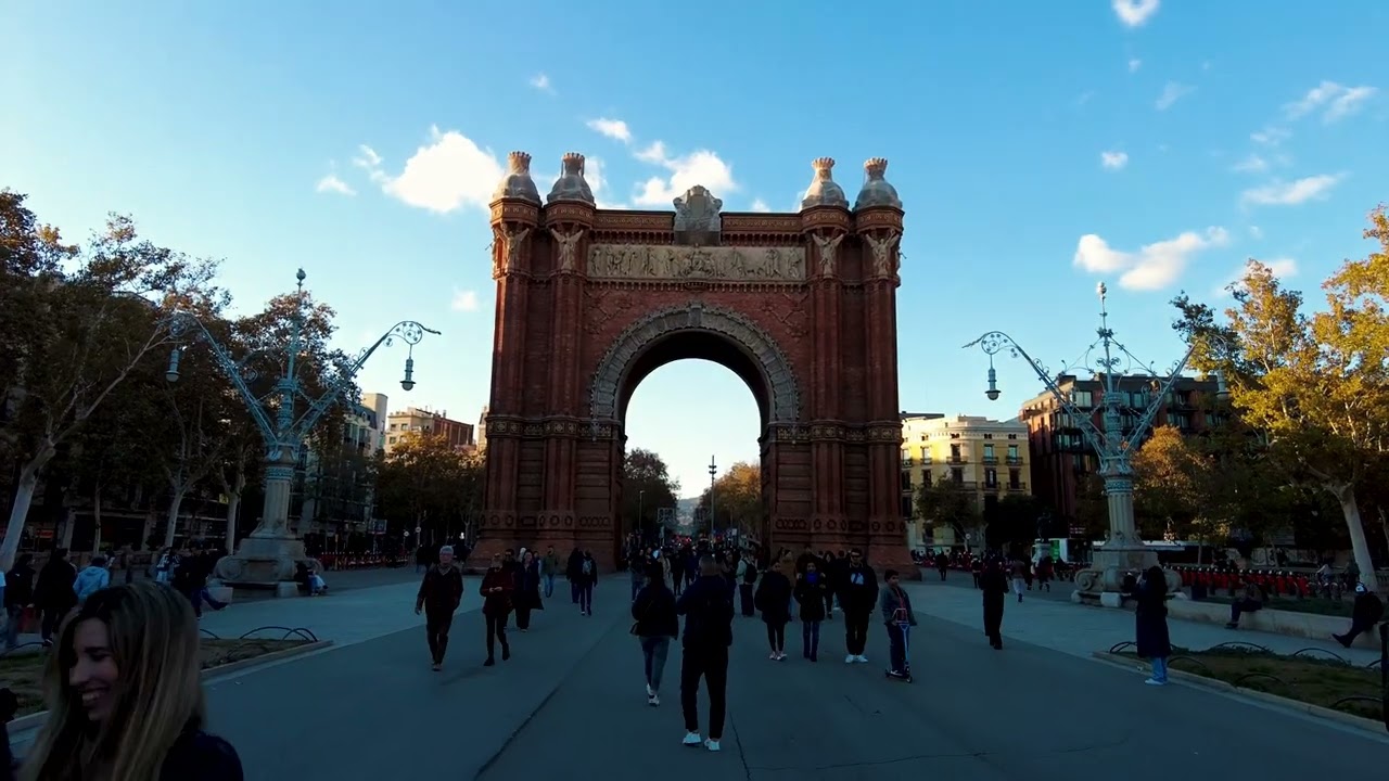 Barcelona Walk in the Winter 2023 | Sagrada Familia | Gaudi | Cathedral | 4k