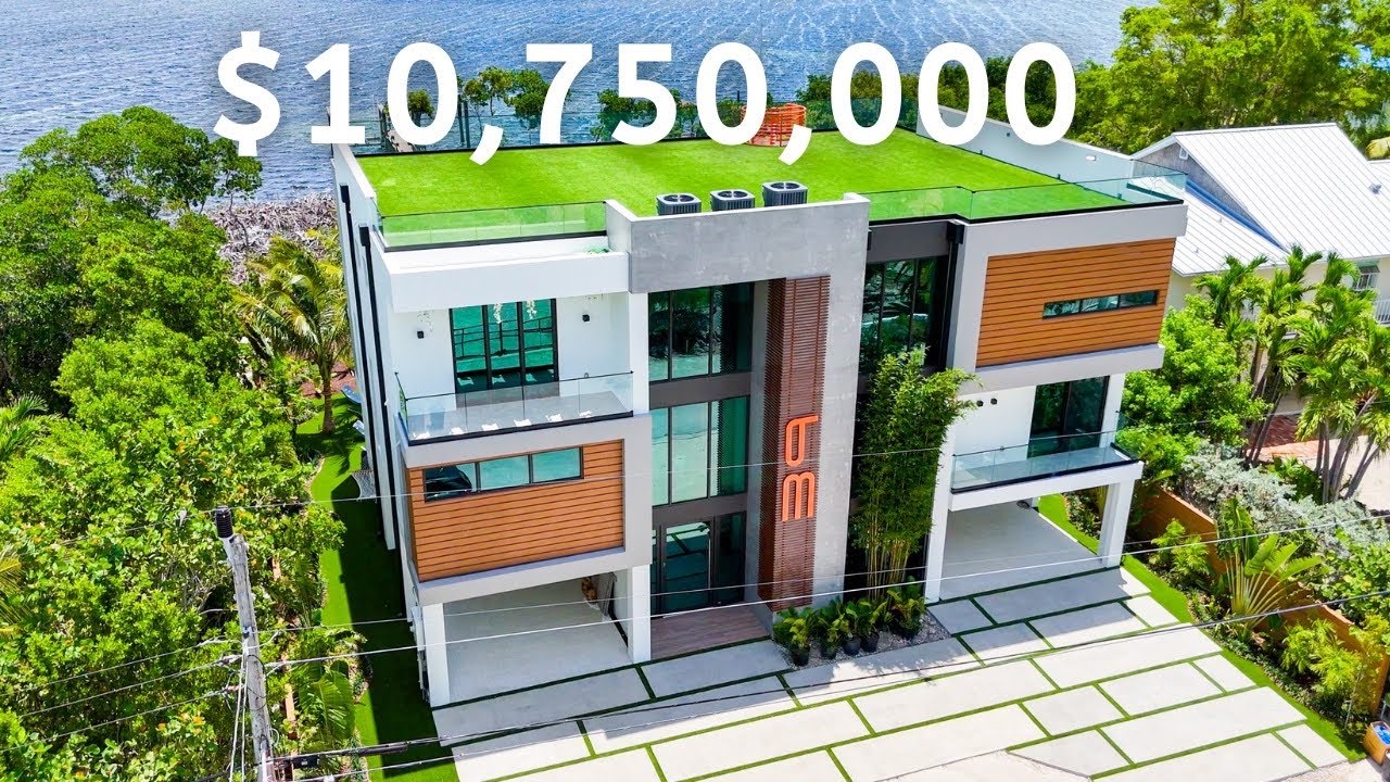 MODERN $10.75M BAY-FRONT MANSION in the FLORIDA KEYS!! | Open Bay Views & MASSIVE Rooftop Terrace