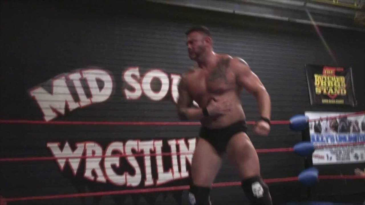 Aaron Neil & Gavin Dixon vs Dustin Bozworth and Chris Crotte