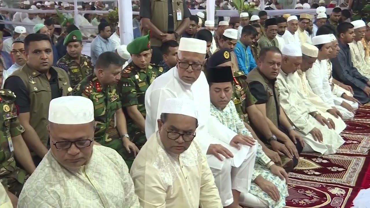 Thousands attend Eid ul-Fitr prayers in Dhaka (English subtitles)