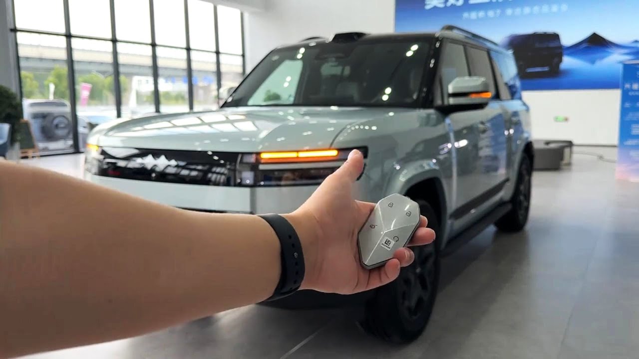 All New BYD Fang Cheng Bao Titanium 7 PHEV 2026 - Exterior And Interior