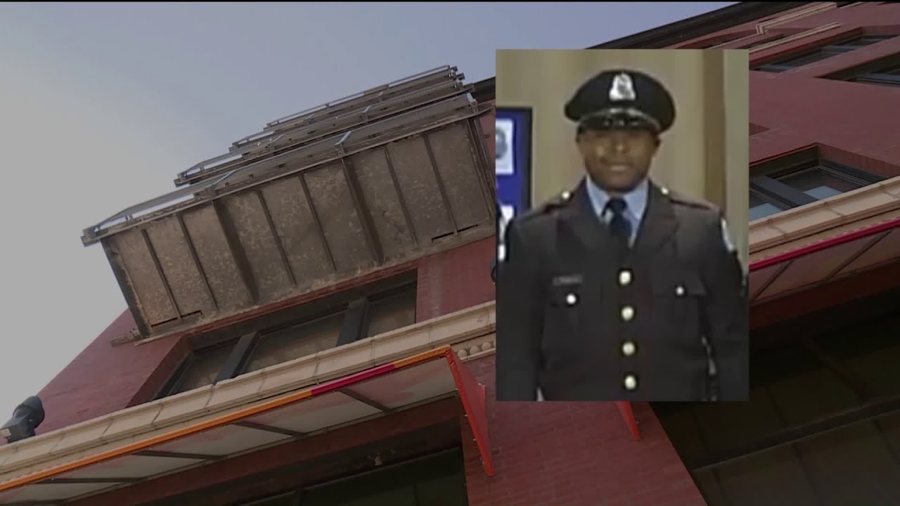 St. Louis officer accused of brandishing gun to keep car from being towed