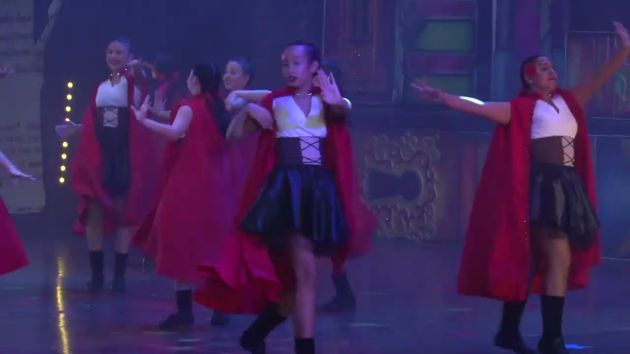 JAZZ DANCE: Fianna Danza