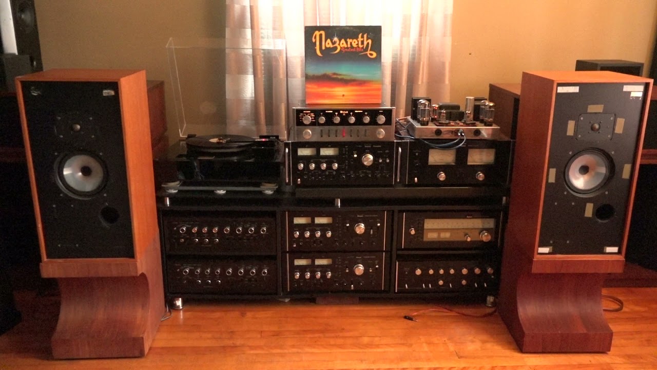 McIntosh C11 Preamp - Dynaco ST-70 - Harbeth hl mk3 speakers