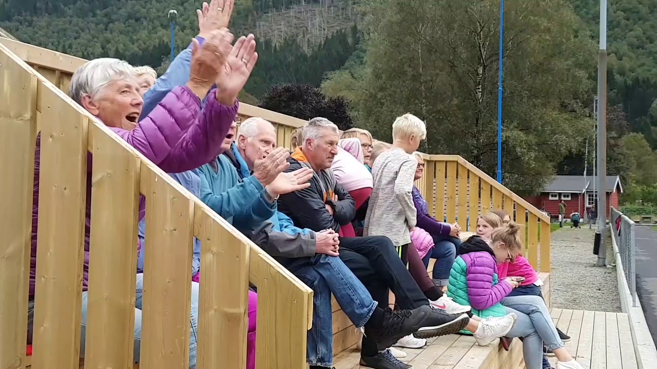 Fotballkamp på Sæbø mot Hareid
