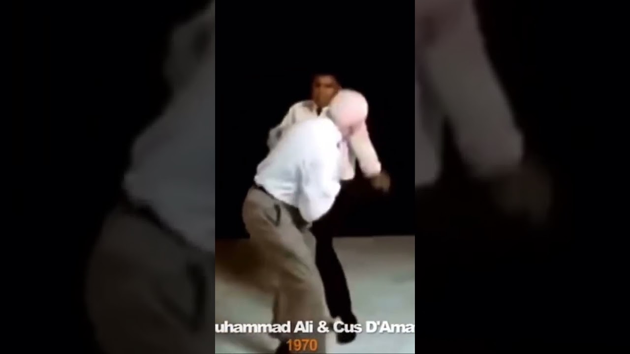 Cus D&rsquo;amato Punches Muhammad Ali!!!🥊