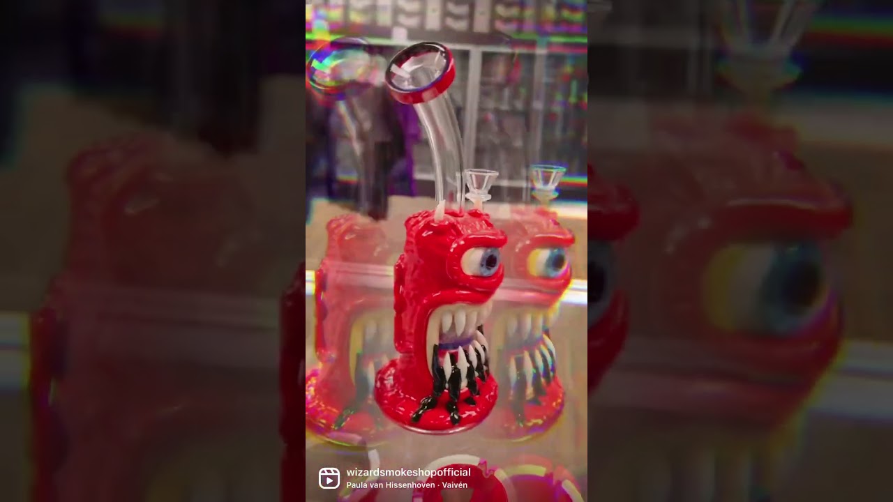 #glasswaterpipes #highendglass #headyglass #headshop #bubbler  #hookah #cbdshop #vapelife #vape