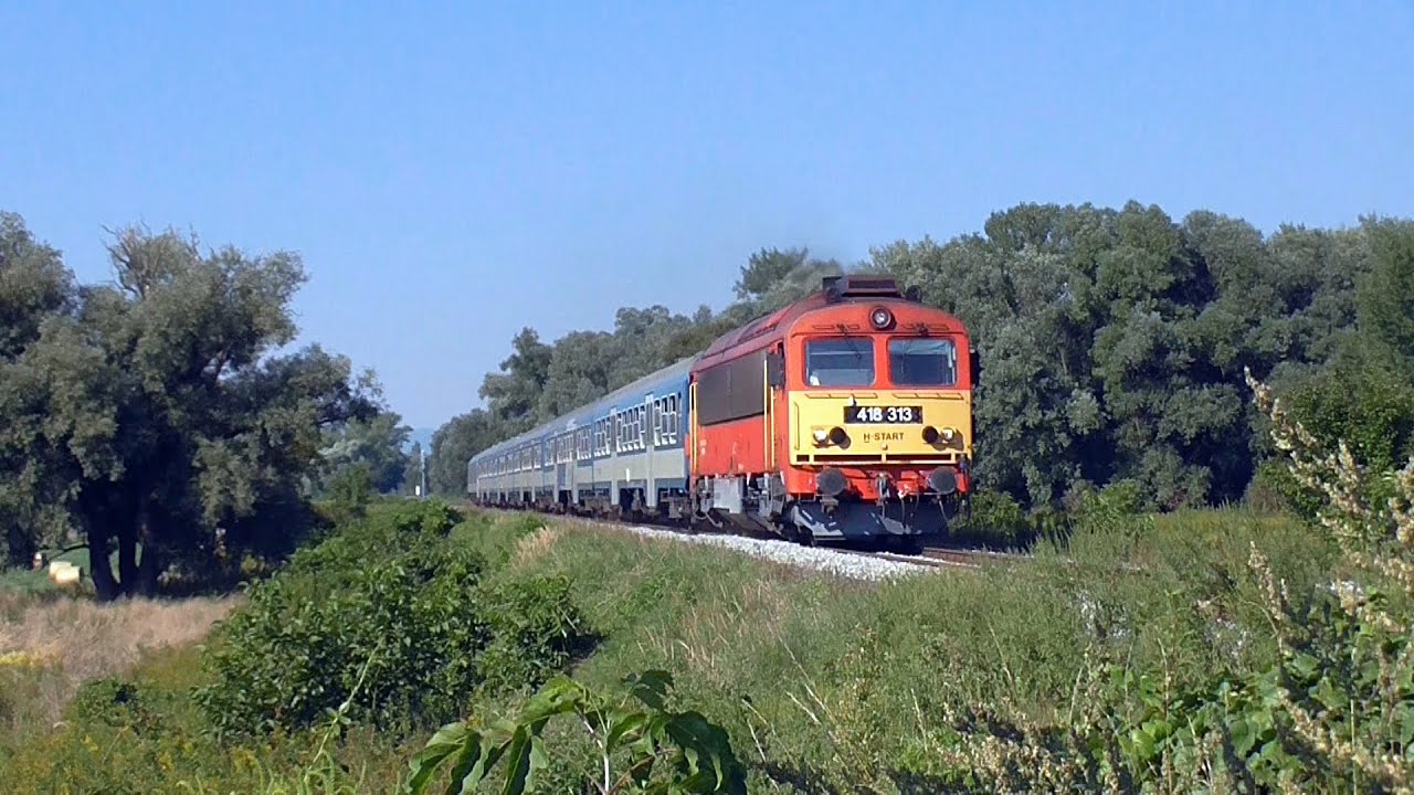 Csörgőlesen / MÁV class 418 locomotives