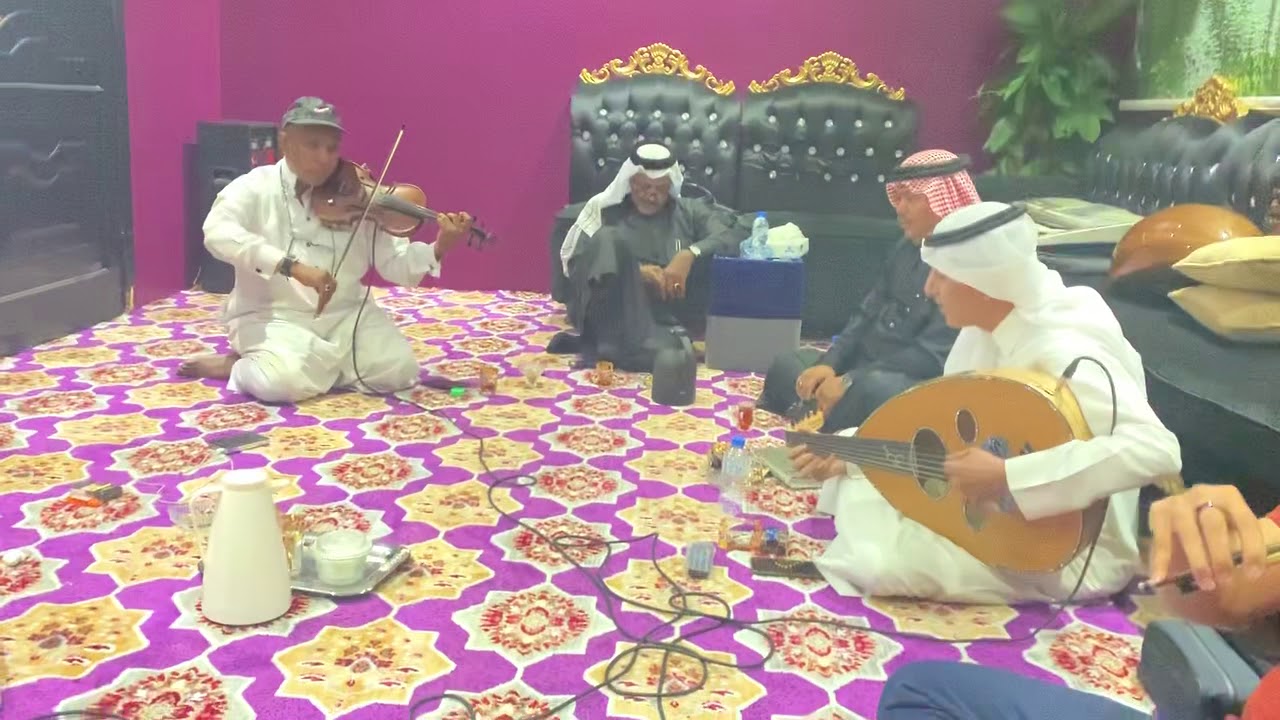 الفنان عمر حلواني والفنان موسى الزبيدي والفنان يزيد رماني