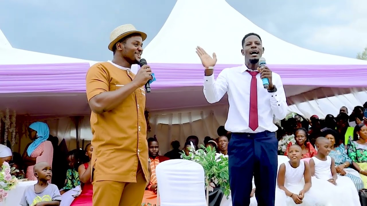 Maulana And Raign .. Full performance in Bukuya Kasanda.. The guys are too funny 