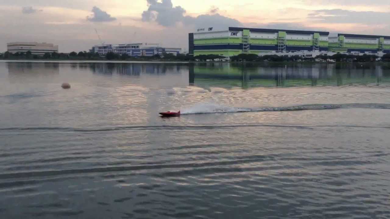 Centurion Mini Brushless Catamaran Boat (450mm)  - From Hobby King